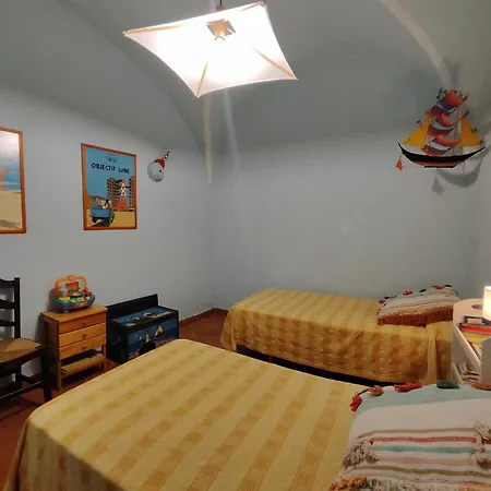 Casa De Piedra Del Siglo Xvii Restaurada Con Encanto, 8 Personas, En - Es-228-96 Holiday home Castello  D'Empuries