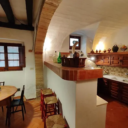Casa De Piedra Del Siglo Xvii Restaurada Con Encanto, 8 Personas, En - Es-228-96 *