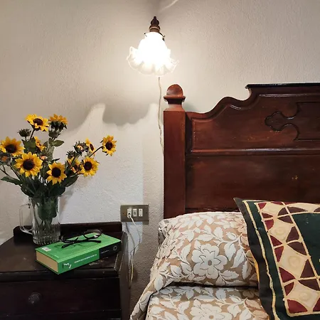 Casa De Piedra Del Siglo Xvii Restaurada Con Encanto, 8 Personas, En - Es-228-96